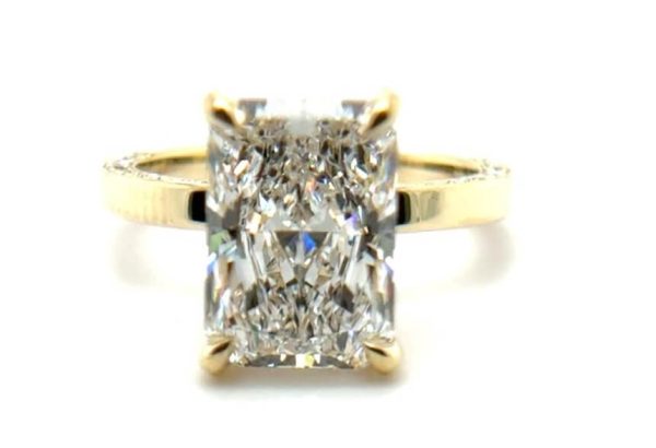 Modern style, squared off band