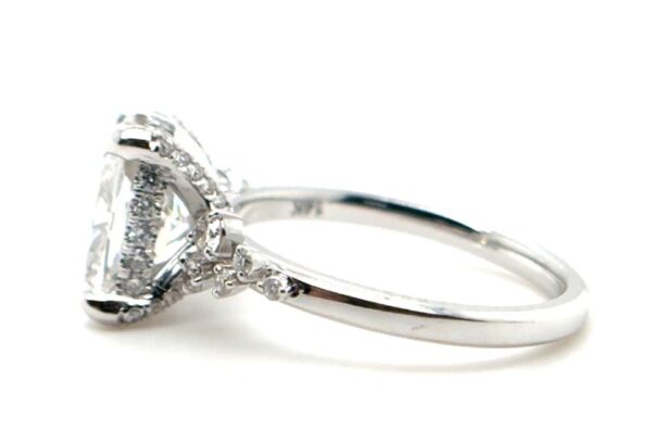 Scattered Side Diamond Cluster Ring - Image 4