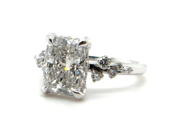 Scattered Side Diamond Cluster Ring - Image 2