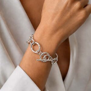 Hammered round and oval link toggle bracelet